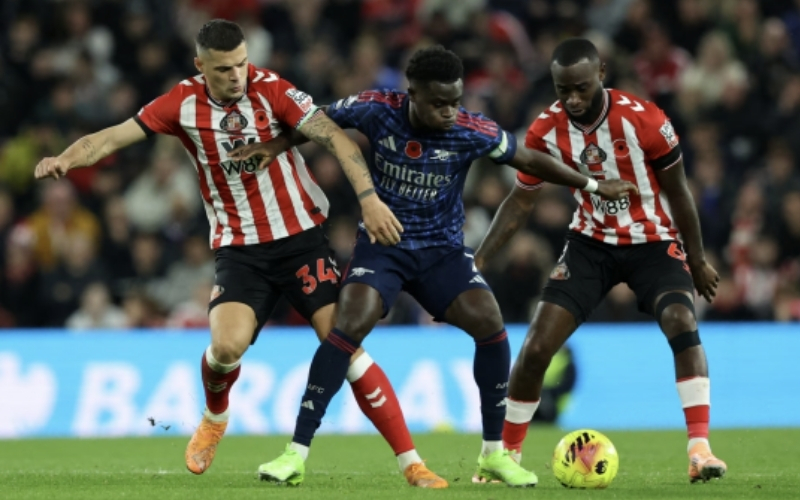 Bảng xếp hạng Ngoại hạng Anh Arsenal và Man City đua song mã