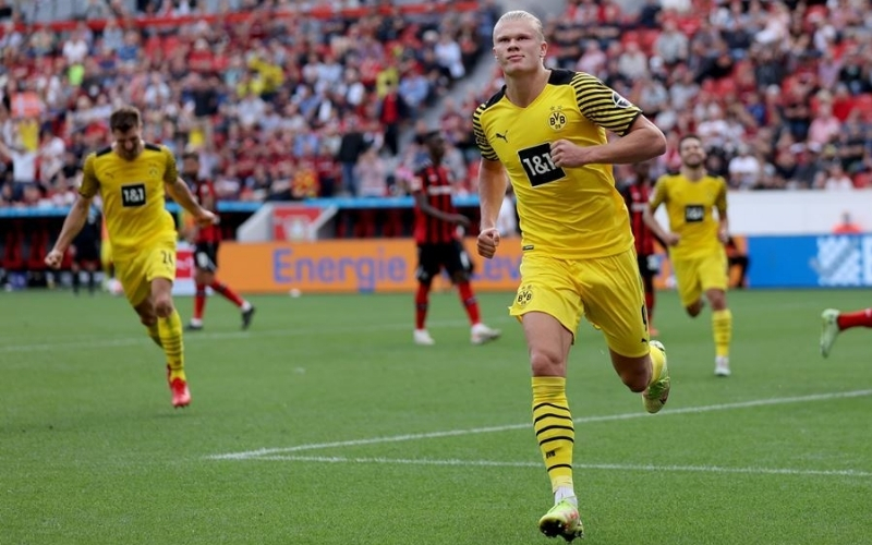 Dortmund thắng đậm Leverkusen trong ngày Haaland trở lại
